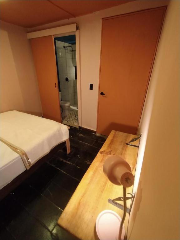 Hostal Casa Primavera メデジン エクステリア 写真