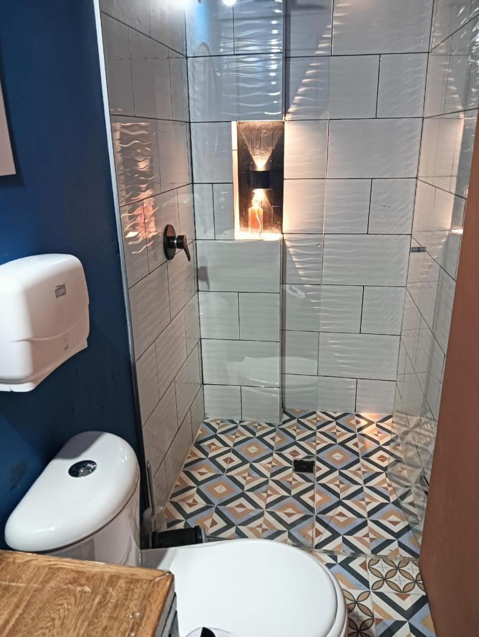 Hostal Casa Primavera メデジン エクステリア 写真